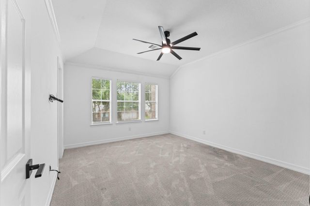 10201 Forest Spring Lane, Pearland, TX 77584