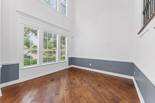 10201 Forest Spring Lane, Pearland, TX 77584