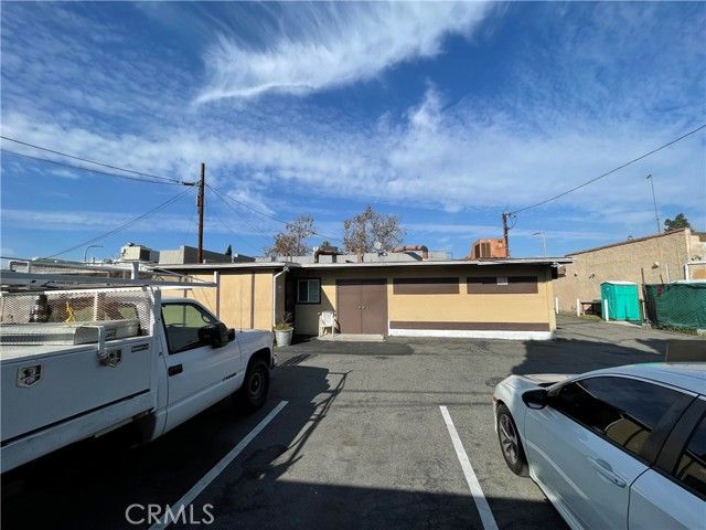 1852 W 17th, Santa Ana, CA 92706