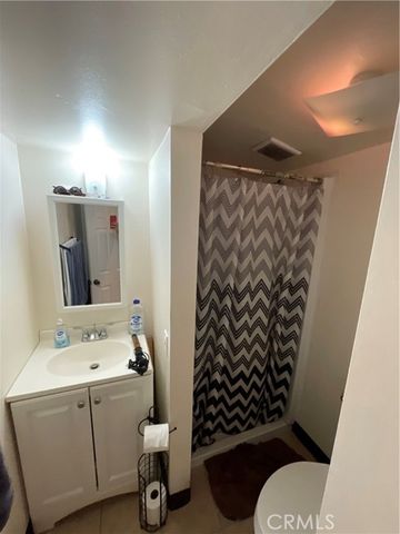 1852 W 17th, Santa Ana, CA 92706