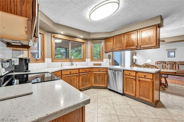 139 Mccleary Court, Northfield, OH 44067