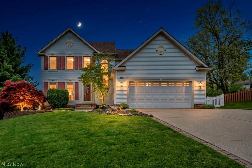 139 Mccleary Court, Northfield, OH 44067