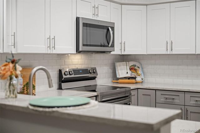 1408 E Nichols Circle, Centennial, CO 80122
