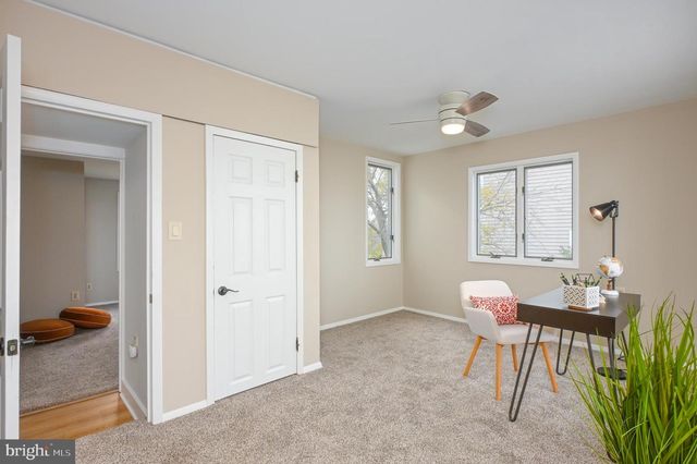 2142 LAKE DR, Pasadena, MD 21122