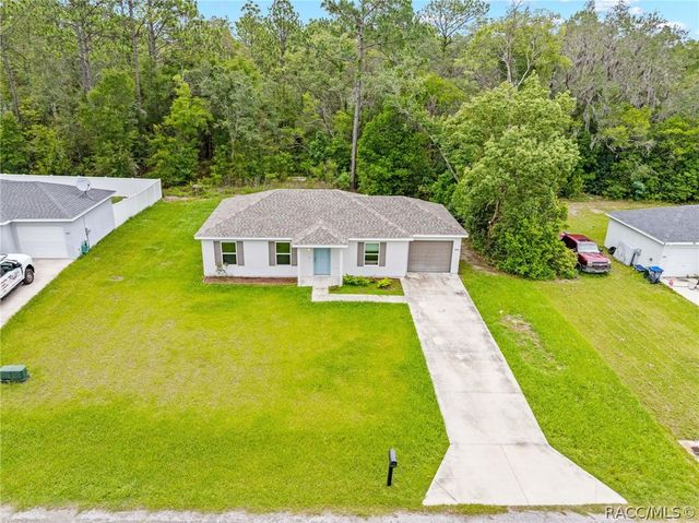 2549 W Castania Drive, Citrus Springs, FL 34434