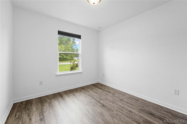 2549 W Castania Drive, Citrus Springs, FL 34434