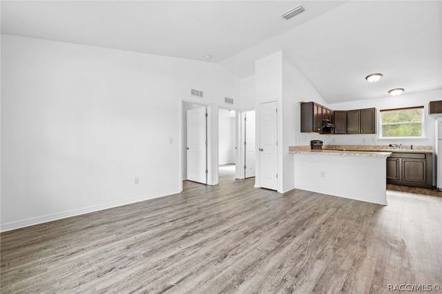 2549 W Castania Drive, Citrus Springs, FL 34434