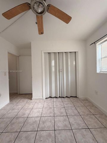 2441 NW 13th St 78, Miami, FL 33125