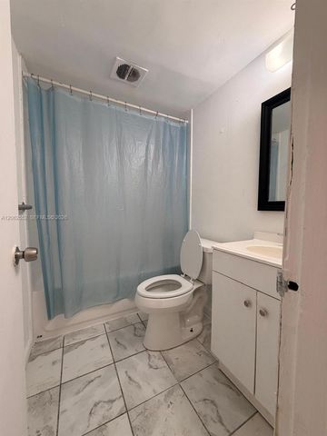 2441 NW 13th St 78, Miami, FL 33125