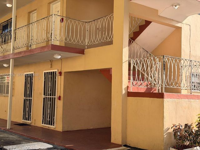 2441 NW 13th St 78, Miami, FL 33125