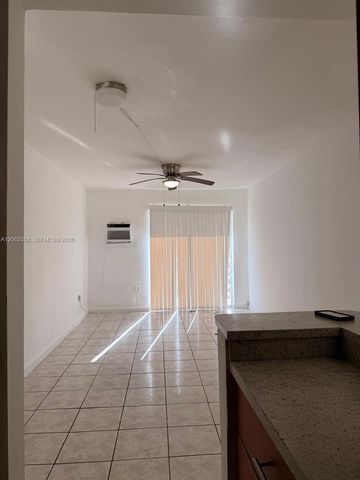2441 NW 13th St 78, Miami, FL 33125