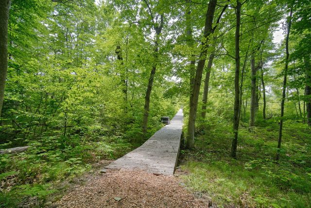 7003 Sanctuary Drive, Jackson, MI 49201