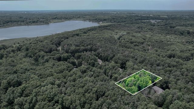 7003 Sanctuary Drive, Jackson, MI 49201