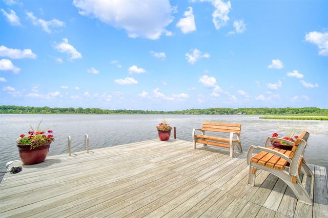 7003 Sanctuary Drive, Jackson, MI 49201