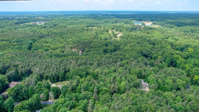 7003 Sanctuary Drive, Jackson, MI 49201