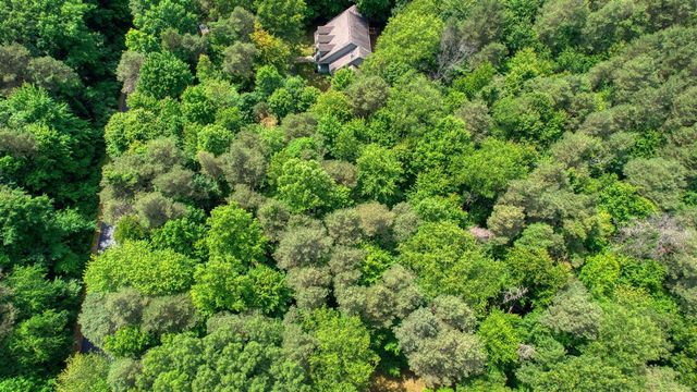 7003 Sanctuary Drive, Jackson, MI 49201