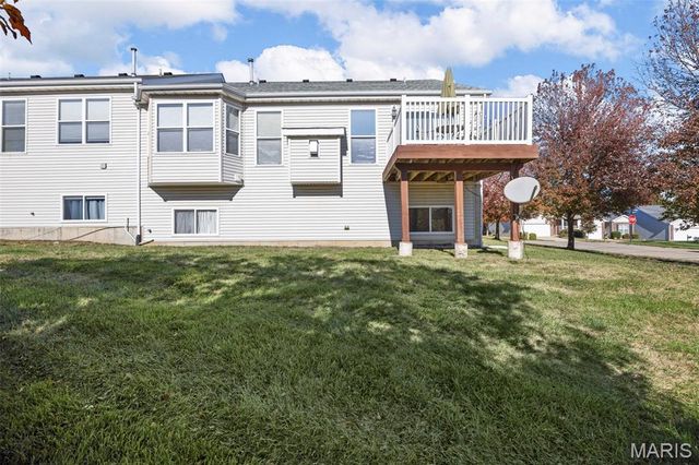 491 Angelique Place, St Charles, MO 63303