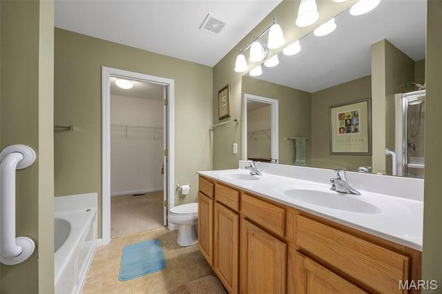 491 Angelique Place, St Charles, MO 63303