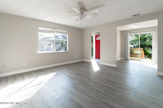 9620 HARRIET Avenue, Jacksonville, FL 32208