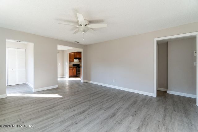 9620 HARRIET Avenue, Jacksonville, FL 32208