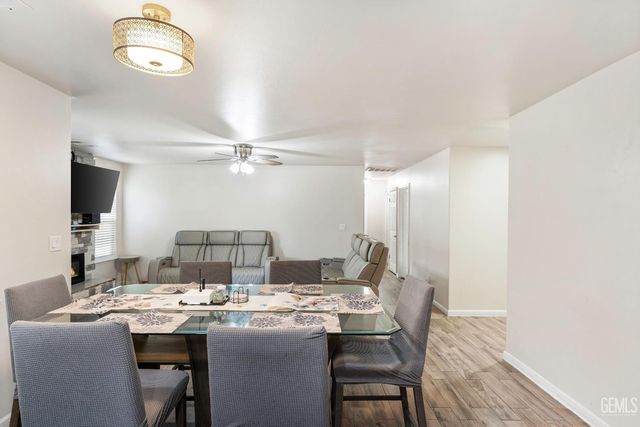 421 Chris Avenue, Shafter, CA 93263