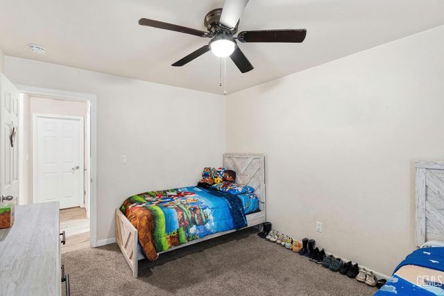 421 Chris Avenue, Shafter, CA 93263