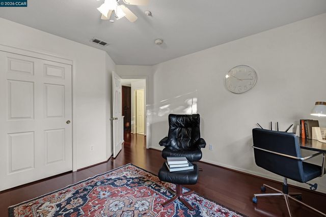 15 Creekside Dr, San Ramon, CA 94583