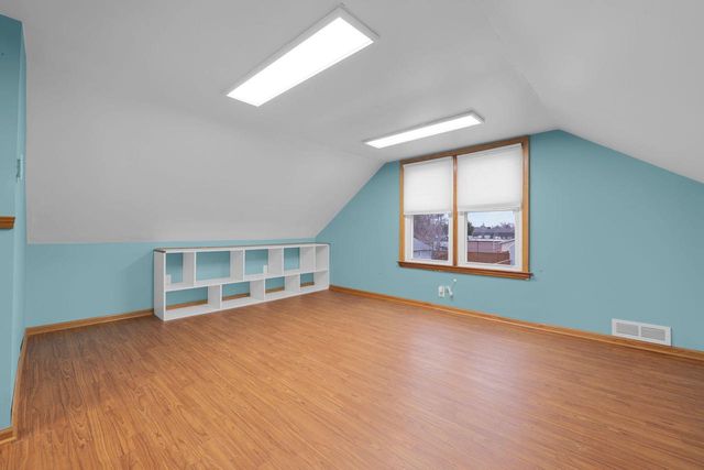 5811 39th AVENUE, Kenosha, WI 53144