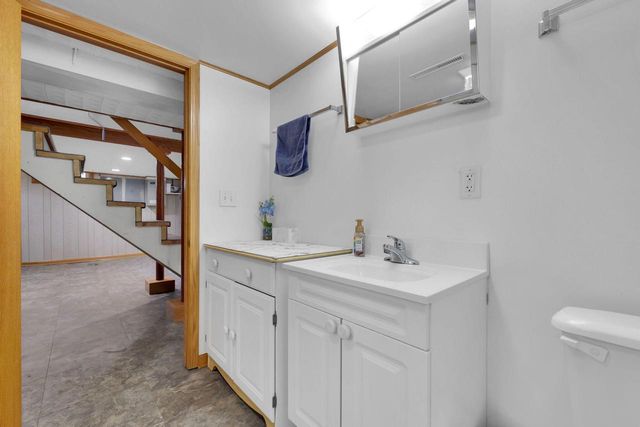 5811 39th AVENUE, Kenosha, WI 53144