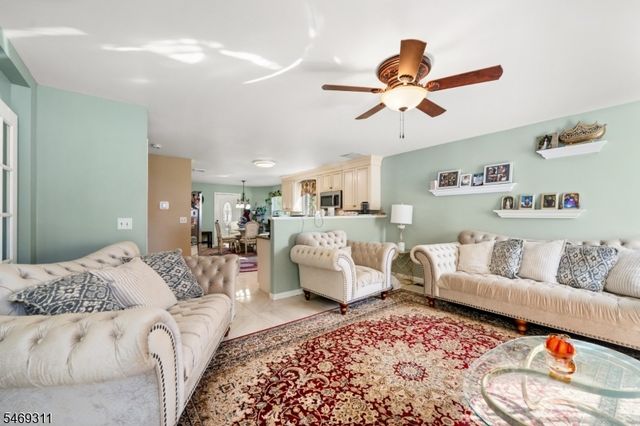 38 Bailey Park Dr, Frankford Twp., NJ 07822