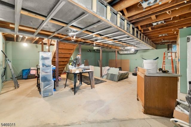 38 Bailey Park Dr, Frankford Twp., NJ 07822