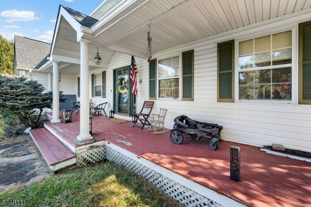 38 Bailey Park Dr, Frankford Twp., NJ 07822