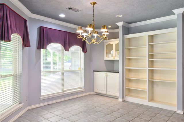 840 Hunterwood Drive, Jasper, TX 75951