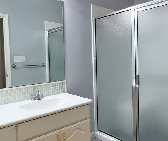 840 Hunterwood Drive, Jasper, TX 75951