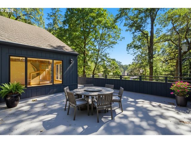 14110 Se FAIROAKS Way, Milwaukie, OR 97267