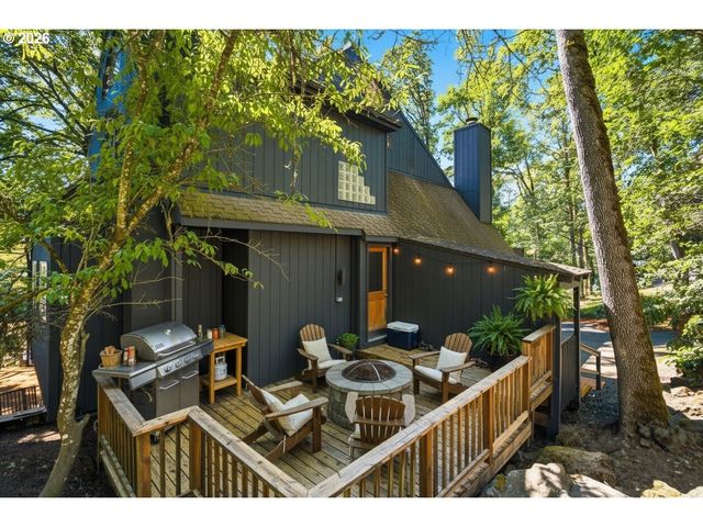 14110 Se FAIROAKS Way, Milwaukie, OR 97267