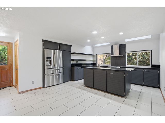 14110 Se FAIROAKS Way, Milwaukie, OR 97267
