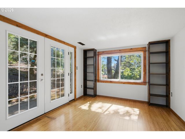14110 Se FAIROAKS Way, Milwaukie, OR 97267