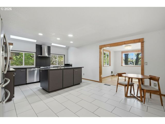 14110 Se FAIROAKS Way, Milwaukie, OR 97267