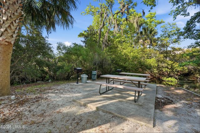 34 S Forest Beach Dr Apt C14, Hilton Head Island, SC 29928