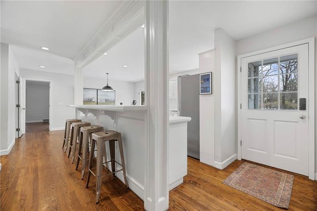 6724 Broadmoor Street, Overland Park, KS 66204