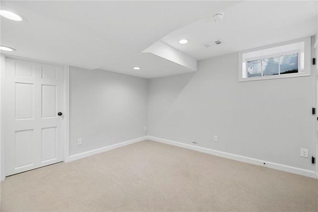 6724 Broadmoor Street, Overland Park, KS 66204