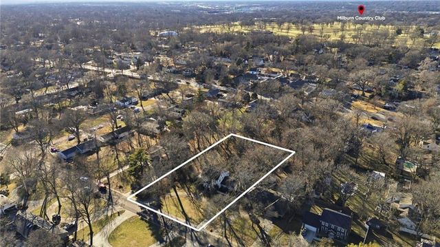 6724 Broadmoor Street, Overland Park, KS 66204