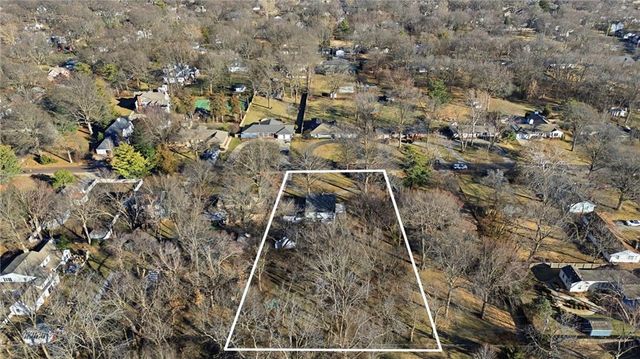 6724 Broadmoor Street, Overland Park, KS 66204