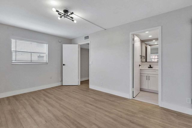 114 Brittany C, Delray Beach, FL 33446