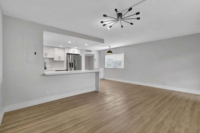114 Brittany C, Delray Beach, FL 33446