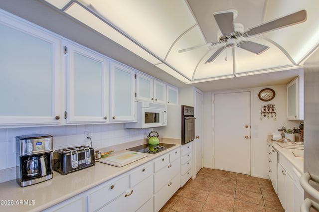 10145 W PIMA Court, Sun City, AZ 85373