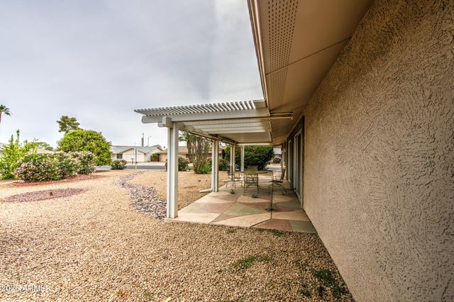10145 W PIMA Court, Sun City, AZ 85373