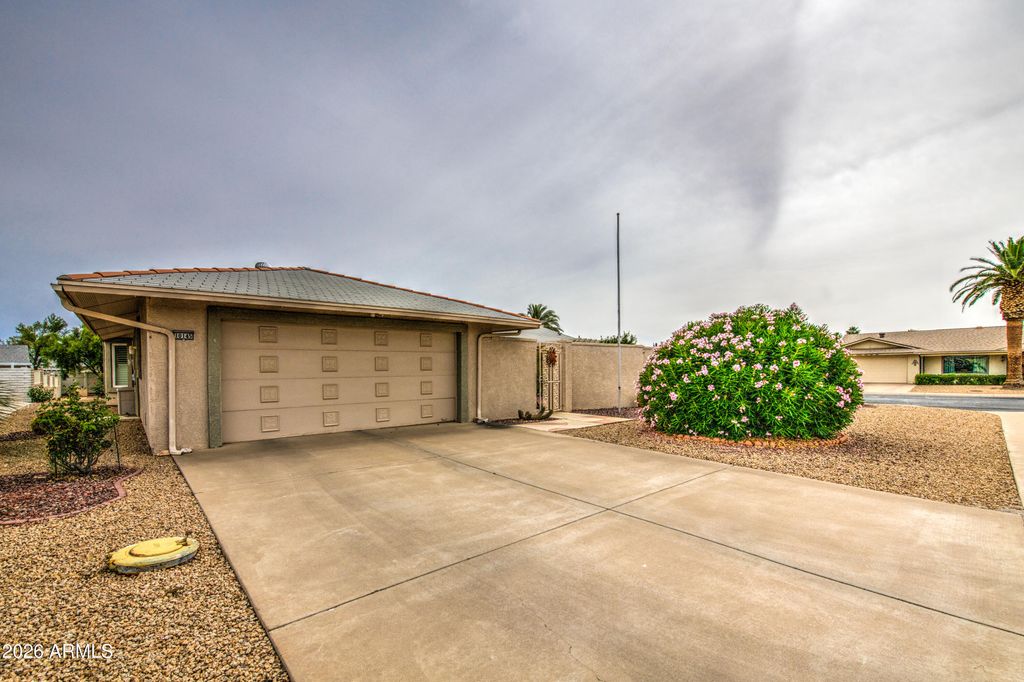 10145 W PIMA Court, Sun City, AZ 85373 — photo 2