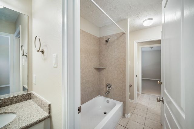 1426 Nashua Street B, Houston, TX 77008
